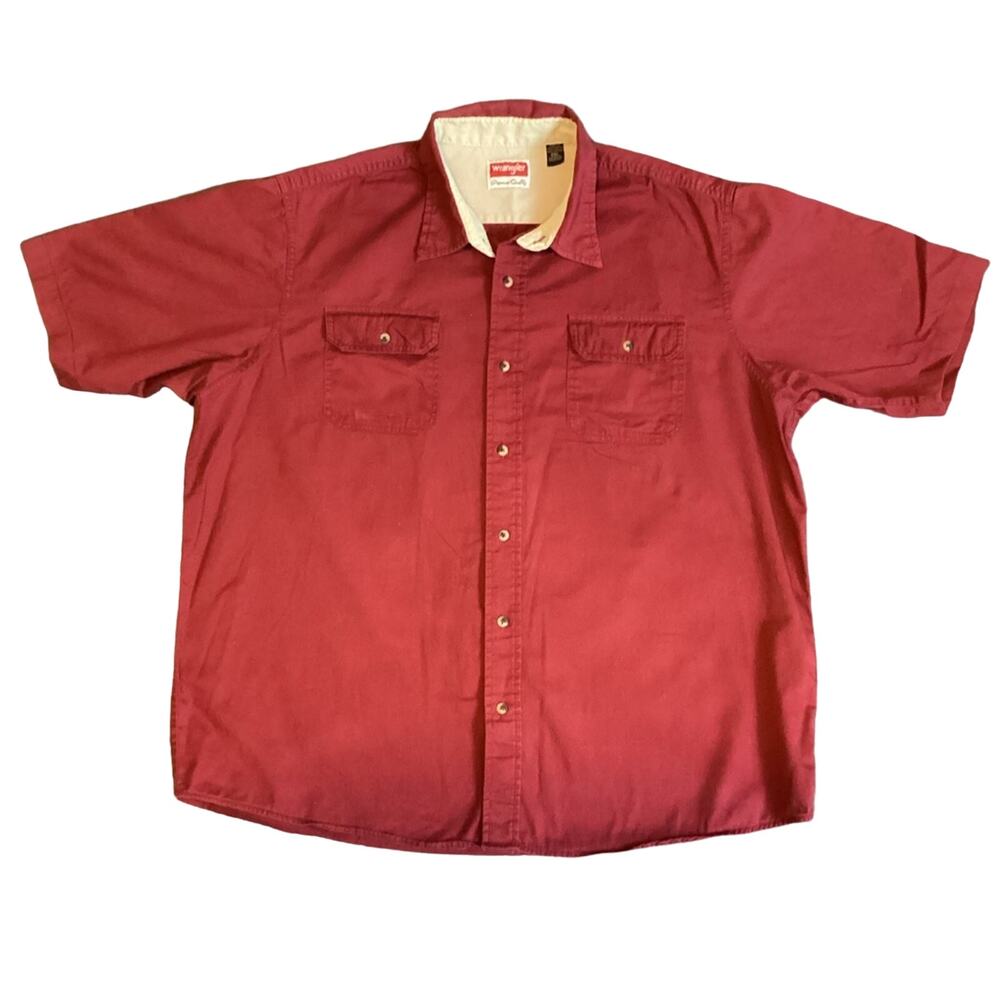 Wrangler Men’s Button Down Short Sleeve Shirt size 2XLarge Color Burgandy